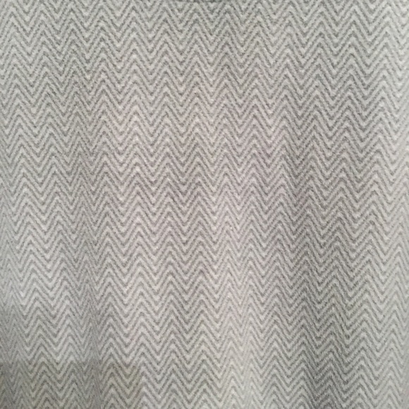 London Fog Men’s Gray Super Soft Fleece 1/4 Zip Sherpa Lined Sweater XL NWOT - Picture 3 of 8